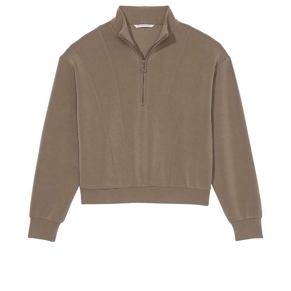 New
VICTORIA'S SECRET
CloudKnit Half-Zip Pullover